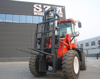 SZM Terrain Forklift